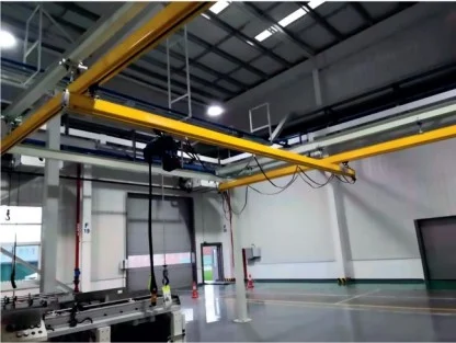 KBK flexible rail crane for workstation lifting